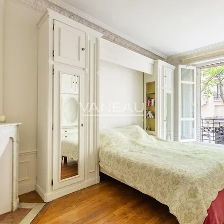 Apartment Superb Parisian
